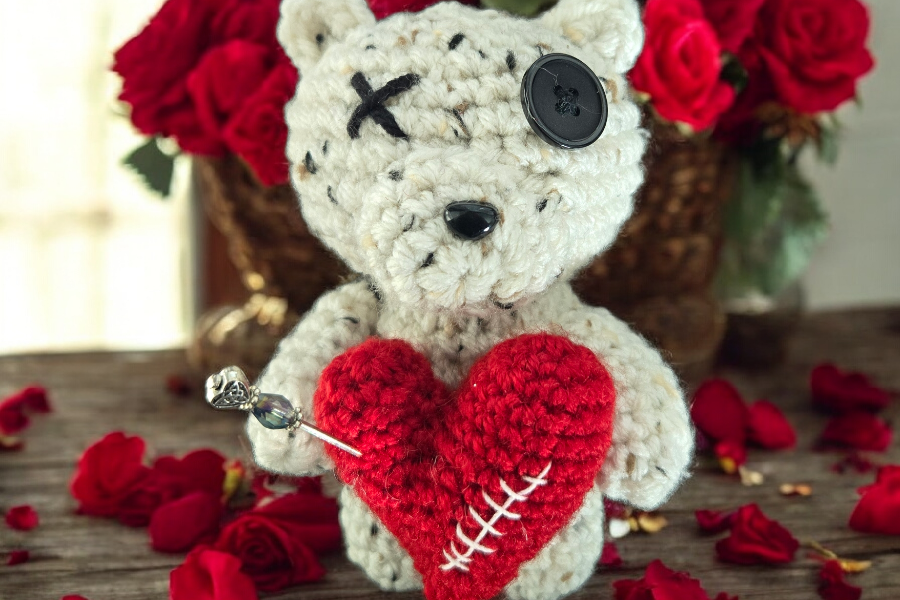 free valentine's bear crochet pattern